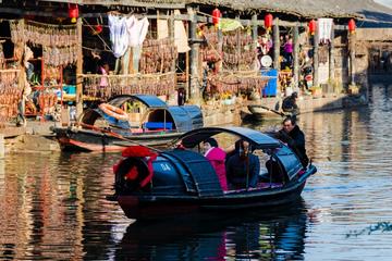 Private day trip to experience the Chinese New Year in Anchang Ancient Town