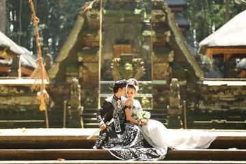 Photoshoot with Balinese custom