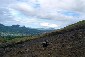 Private Lokon Volcano Day Trekking