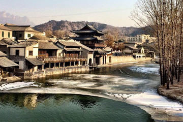 One-Day Private Gubei Water Town and Simatai Great Wall Tour of Beijing