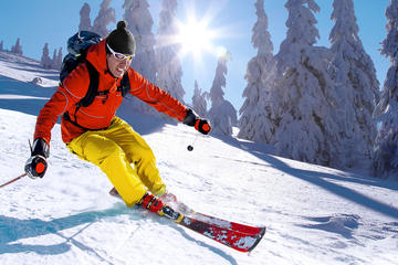 Private Day Tour of Beijing Jundushan Ski Resort and Juyongguan Great wall