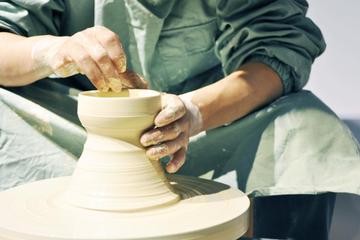 2-Hour Xi'an Pottery Making Class With English-Speaking Guide