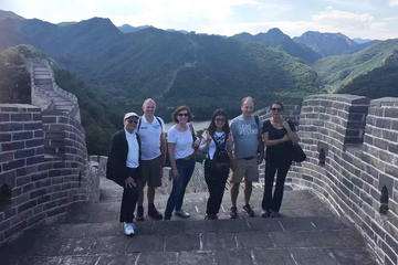 All-Inclusive Beijing Classic Tour: Badaling Great Wall and Customizable Sites