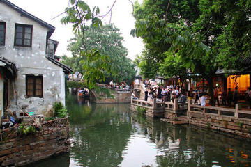 Private Suzhou Garden and Water Town Highlight Trip