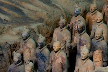 Xi'an Highlights Day Tour: Terracotta Warriors and City Sightseeing