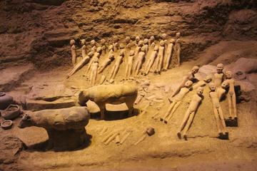 Xi'an Private Day Tour of Hanyangling Museum and Qianling Mausoleum with Yuanjia Village