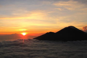 Mount Batur Sunrise Hiking and Coffee Plantation Tour