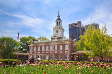 Private Tour from New York to Philadelphia with Factory Outlet Shopping