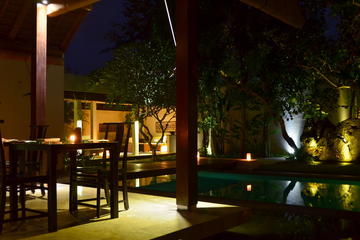 Private 3-Course Candlelight Dinner in Seminyak