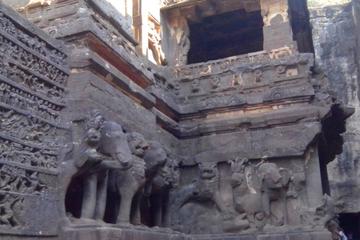 Aurangabad Private Tour: Ajanta And Ellora Caves Sightseeing Day Tour