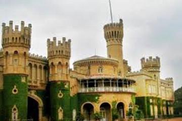 Bangalore Private Tour : Lalbagh Garden Tippu Palace Cubbon Park Bull Temple