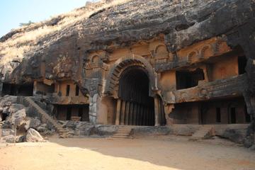 Private Pune Tour: Karla and Bhaja Day Trip