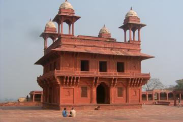 Private Tour: Fatehpur Sikri and Abhaneri from Agra to Jaipur