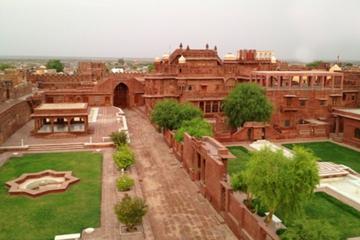 Full-Day Private Tour from Jaisalmer To Bikaner