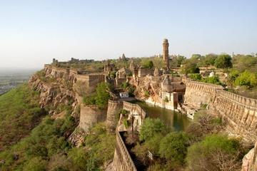 Private Independent Day Trip to Chittorgarh Fort from Udaipur