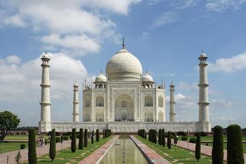 Private Transfer From Jaisalmer To Agra