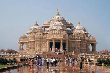 Private Transfer From Jaisalmer To Ahmedabad