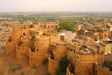 Private Transfer From Udaipur To Jaisalmer