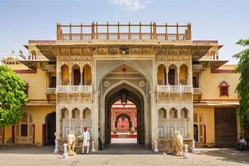 Golden Triangle Tour by Private Car
