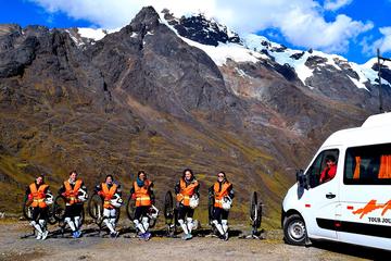 4-Day Inca Jungle Adventure to Machu Picchu Including Mountain Biking, Rafting and Zipline