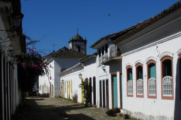 Shared Small Group WalkingTour of Brazil's Paraty Old Town