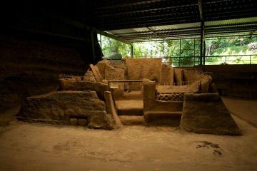 Joya de Cerén, San Andrés and Tazumal Pyramid Archaelogical Tour from San Salvador
