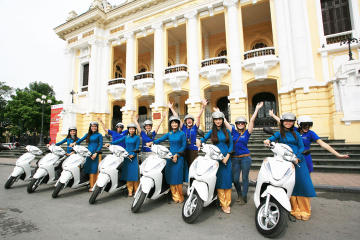 Half-Day Hanoi Motorbike Tour