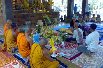 Day Trip Oudong with Monk Blessing from Phnom Penh