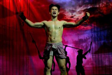 Evening Muay Thai Live Show with Round-Trip Transfers