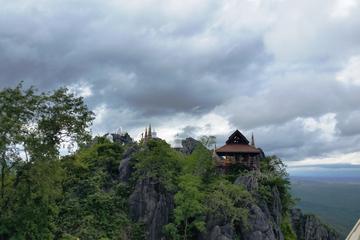 Full Day Undiscovered Chae Son and Wat Phar Phu Daeng