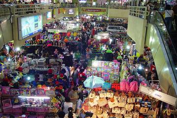 Jakarta Shopping Tour Including Round Trip Hotel Transfer