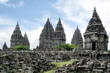Private Half-Day Prambanan Tour by Bike