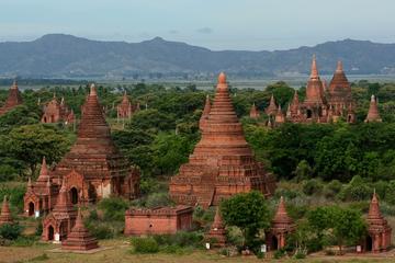 Private Tour: Bagan Temples with Lunch