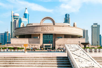 Private Tour: Full-Day Shanghai with Lunch