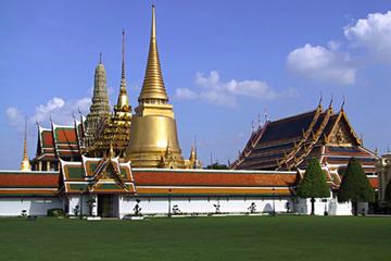 Sights and Sounds of Bangkok Tour from Hua Hin or Cha-Am