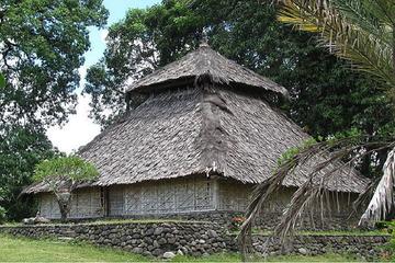 The Sasak Trail of Lombok Full-Day Tour