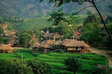 2-Day Mai Chau Valley Tour from Hanoi