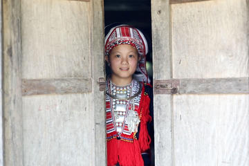4-day Ha Giang: Trekking Hoang Su Phi Terraced Fields & Homestay