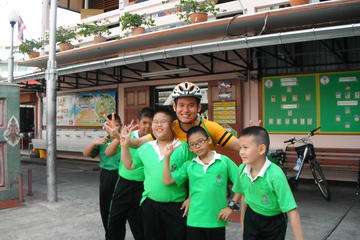 Small-Group Bike Tour of Bangkok
