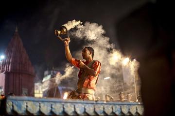 2-Days Private Tour of Varanasi Including Sarnath and Boat Ride