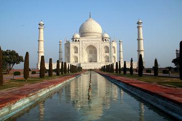 Private Day-Trip: Taj Mahal, Mathura...