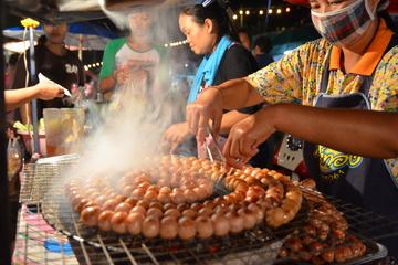 Highlights of Bangkok Food - Flowers and Amulet Markets