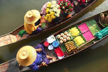Private Tour: Damnoen Saduak Floating Market and Bangkok City Temples
