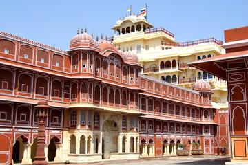 3 Days Private Guided Tour Of Jaipur & Agra With Drop At New Delhi
