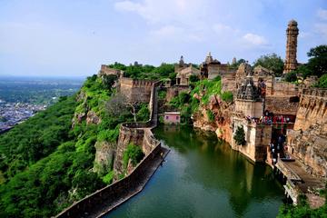 Private Day Trip to Chittorgarh Fort From Udaipur With Drop At Jaipur