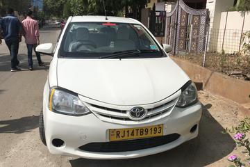 Private One Way Transfer From Jaipur To Agra in AC Vehicle