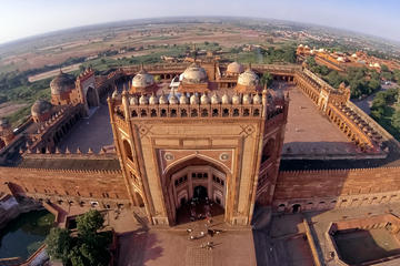 Private One-Way Transfer from Jaipur to Agra via Fatehpur Sikri