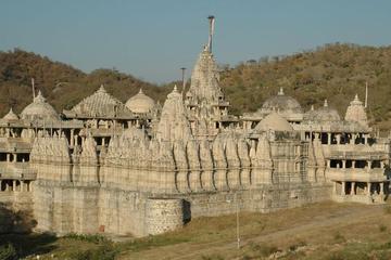 Private Transfer from Jodhpur to Udaipur with Ranakpur Jain Temple