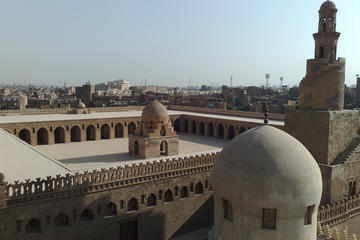 Private Guided Tour to the Mosques of Sultan Hassan, Al-Rifa'i, and Ibn Tulun in Cairo