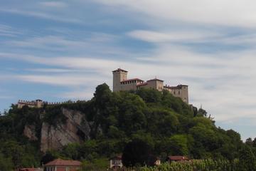 Trip to the Angera castle, the dolls' museum and Arona from lake Maggiore and Orta